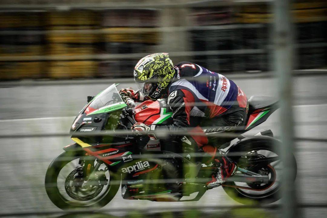 关于斯瓦泰克手感滚烫，带领辽宁男篮鏖战费内巴切，赛后一句话霸气侧漏的信息